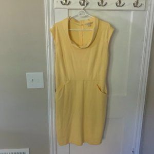 LIKE NEW - Banana Republic - Sz 12 - Pockets! Comfy cotton